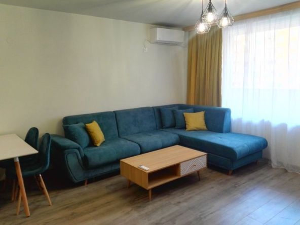 Дава се под наем Двустаен апартамент в Пловдив, Тракия - 73 кв.м за 398.82 € - Снимка #1