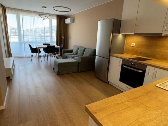 Дава се под наем Двустаен апартамент в София, Бояна - 70 кв.м за 746.64 € - Снимка #1