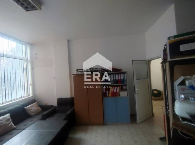 Дава се под наем Склад в Димитровград - 45 кв.м за 199.41 € - Снимка #1