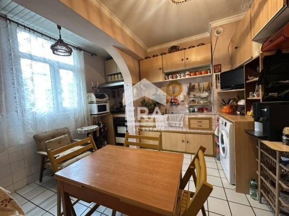 Тристаен апартамент в Хасково, Любен Каравелов - 68 кв.м за 1238 €/кв.м - Снимка #1