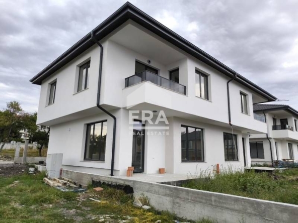 Къща в Хасково, Младежки хълм - 149 кв.м за 685 €/кв.м - Снимка #1