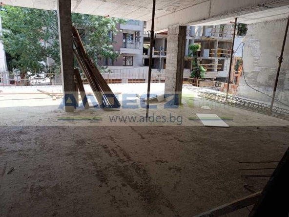 Двустаен апартамент в София, Център - 87 кв.м за 1172 €/кв.м - Снимка #1