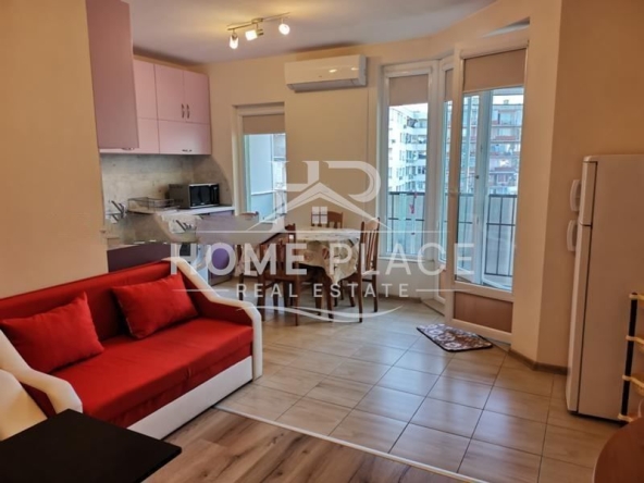 Дава се под наем Двустаен апартамент в Варна, Левски - 63 кв.м за 448.8 € - Снимка #1