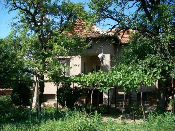 Къща в с. Рогозен, Област Враца - 150 кв.м за 102 €/кв.м - Снимка #1