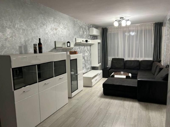 Дава се под наем Тристаен апартамент в София, Лозенец - 95 кв.м за 947.58 € - Снимка #1