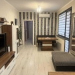 Дава се под наем Тристаен апартамент в Бургас, Славейков - 90 кв.м за 561 € - Снимка #1