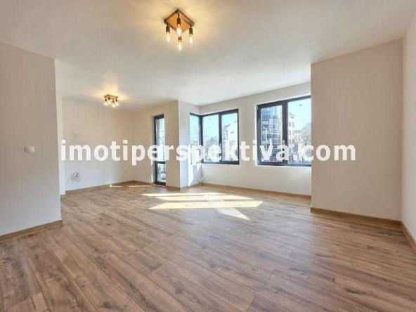 Тристаен апартамент в Пловдив, Кършияка - 98 кв.м за 1222 €/кв.м - Снимка #1