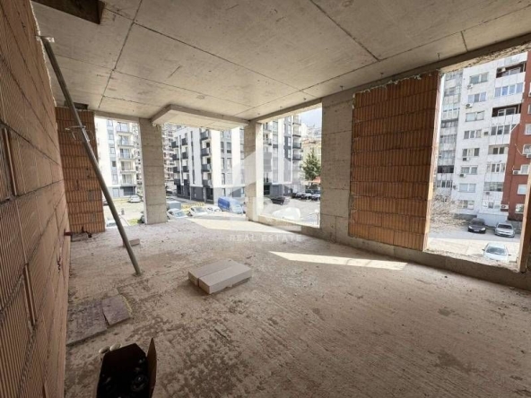 Двустаен апартамент в Варна, Възраждане 2 - 62 кв.м за 987 €/кв.м - Снимка #1