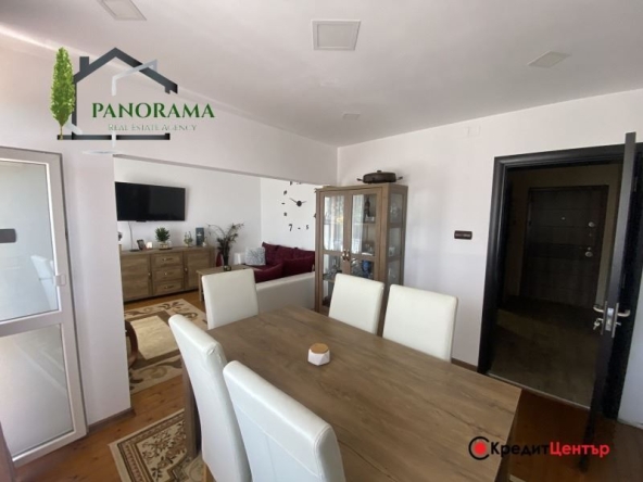 Етаж от къща в Шумен, Математическа гимназия - 113 кв.м за 1309 €/кв.м - Снимка #1