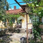 Къща в с. Медковец, Област Монтана - 98 кв.м за 110 €/кв.м - Снимка #1