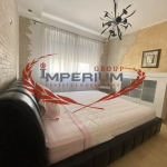 Дава се под наем Четиристаен апартамент в Варна, Базар Левски - 90 кв.м за 459 € - Снимка #1