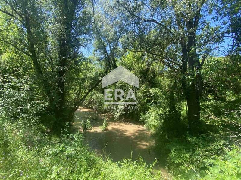 Парцел в с. Щръклево, Област Русе - 1280 кв.м за 4 €/кв.м - Снимка #1