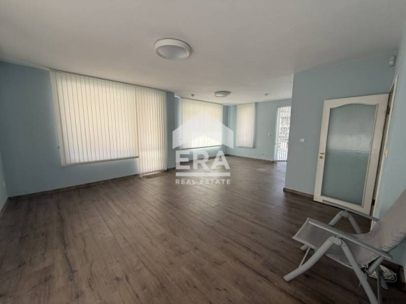 Дава се под наем Офис в Варна, Център - 105 кв.м за 987.36 € - Снимка #1