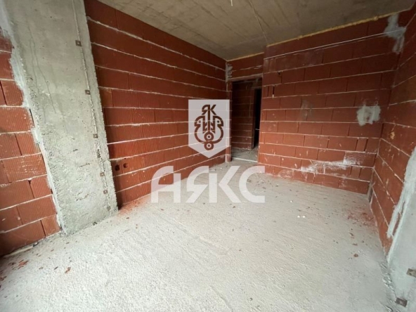 Двустаен апартамент в София, Левски - 62 кв.м за 806 €/кв.м - Снимка #1