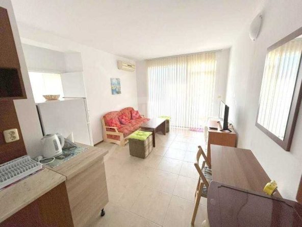 Едностаен апартамент в к.к. Слънчев бряг - 33 кв.м за 657 €/кв.м - Снимка #1