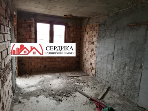 Многостаен апартамент в Благоевград, Освобождение - 166 кв.м за 246 €/кв.м - Снимка #1