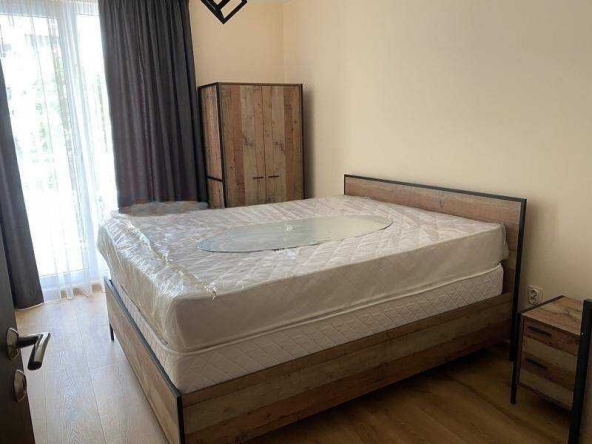 Дава се под наем Двустаен апартамент в София, Хладилника - 62 кв.м за 538.56 € - Снимка #1