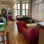 Дава се под наем Двустаен апартамент в София, Левски В - 65 кв.м за 498.27 € - Снимка #1