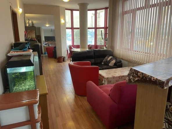 Дава се под наем Двустаен апартамент в София, Левски В - 65 кв.м за 498.27 € - Снимка #1
