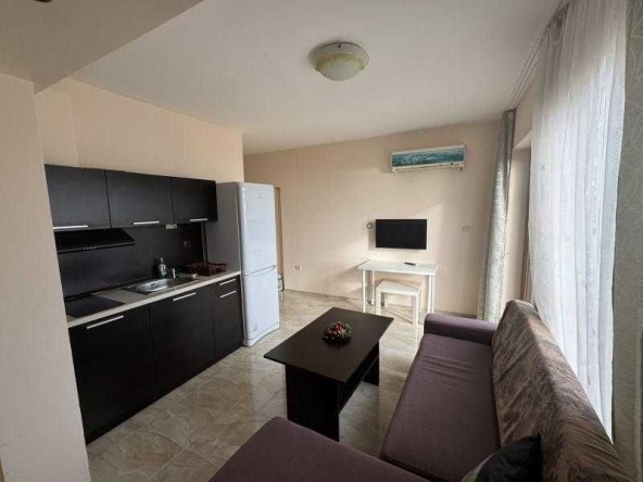 Дава се под наем Двустаен апартамент в Бургас, Сарафово - 68 кв.м за 397.8 € - Снимка #1