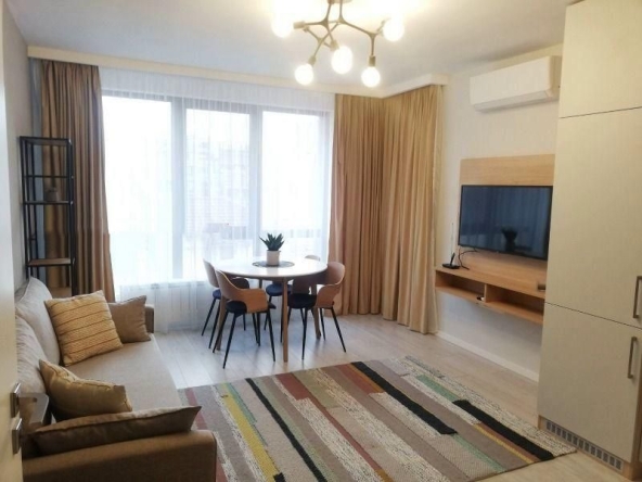 Дава се под наем Двустаен апартамент в София, Център - 52 кв.м за 697.17 € - Снимка #1