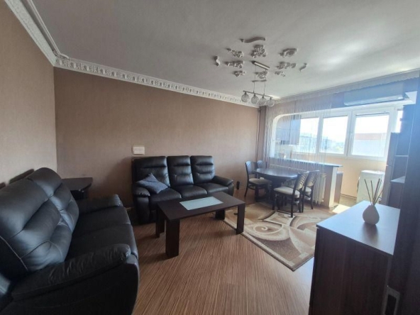 Дава се под наем Двустаен апартамент в София, Надежда 3 - 66 кв.м за 558.45 € - Снимка #1