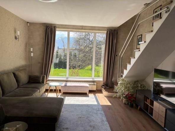 Дава се под наем Къща в София, Суходол - 120 кв.м за 1246.44 € - Снимка #1