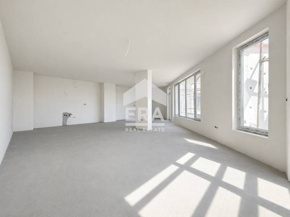 Многостаен апартамент в София, Лагера - 215 кв.м за 1068 €/кв.м - Снимка #1