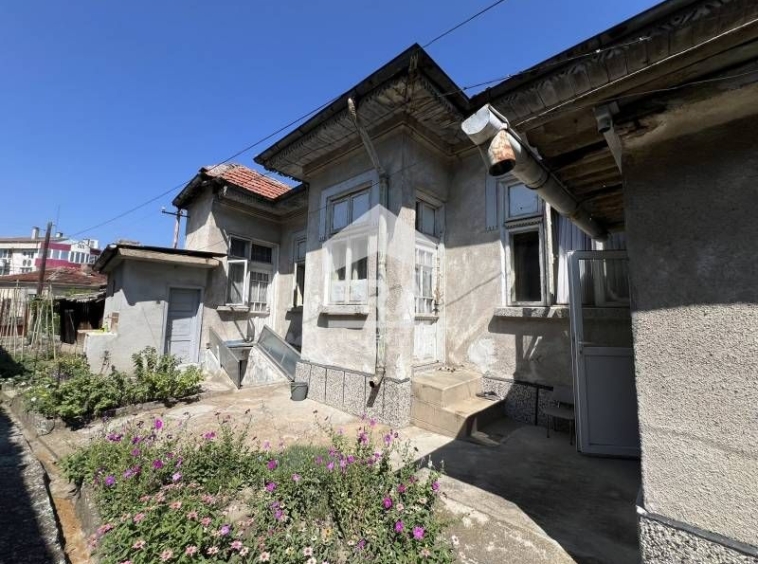 Къща в Силистра, Център - 69 кв.м за 344 €/кв.м - Снимка #1