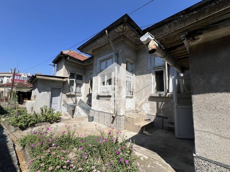 Къща в Силистра, Център - 69 кв.м за 344 €/кв.м - Снимка #1
