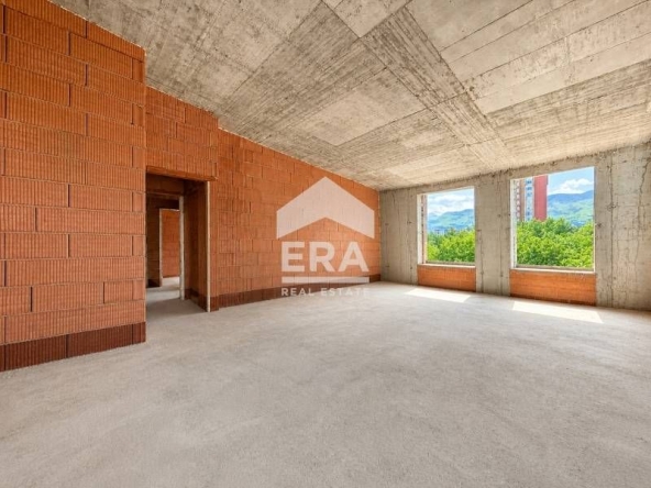 Тристаен апартамент в София, Красно село - 124 кв.м за 1382 €/кв.м - Снимка #1