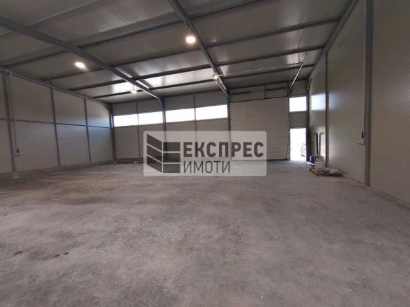 Дава се под наем Склад в Варна, Островна промишлена зона - 250 кв.м за 1097.01 € - Снимка #1