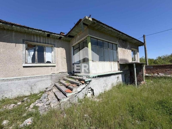 Къща в с. Върбица, Област Хасково - 98 кв.м за 131 €/кв.м - Снимка #1