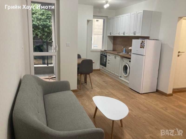 Дава се под наем Едностаен апартамент в Пловдив, Кючук Париж - 45 кв.м за 306 € - Снимка #1