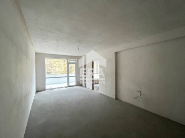 Тристаен апартамент в Кърджали, Възрожденци - 122 кв.м за 544 €/кв.м - Снимка #1