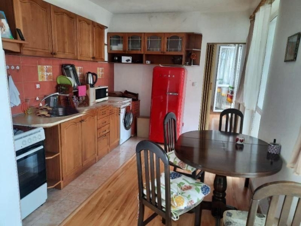 Дава се под наем Тристаен апартамент в София, Овча купел - 75 кв.м за 547.23 € - Снимка #1