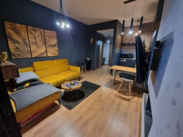 Дава се под наем Двустаен апартамент в София, Студентски град - 48 кв.м за 500 € - Снимка #1