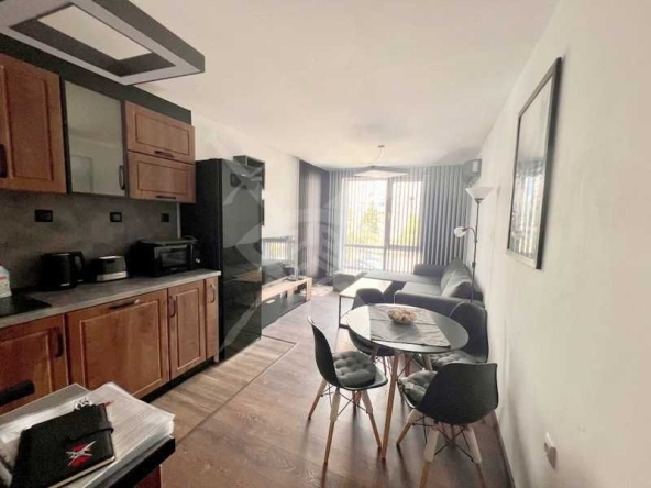 Двустаен апартамент в Бургас, Изгрев - 90 кв.м за 1556 €/кв.м - Снимка #1