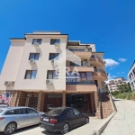 Дава се под наем Магазин в Варна, Изгрев - 36 кв.м за 205 € - Снимка #1