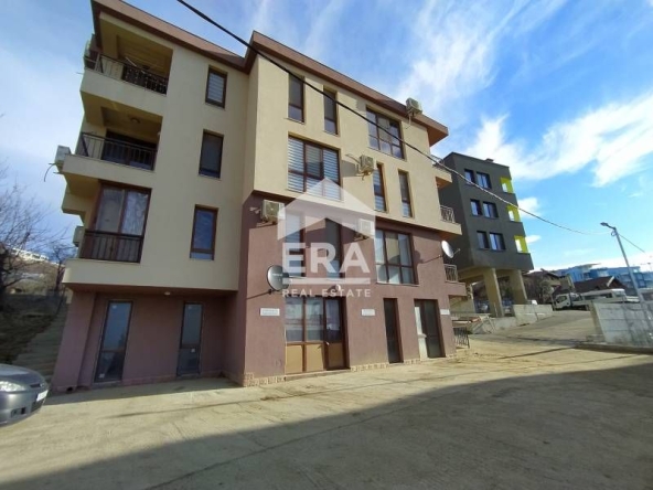 Двустаен апартамент в Варна, м-т Пчелина - 57 кв.м за 1316 €/кв.м - Снимка #1