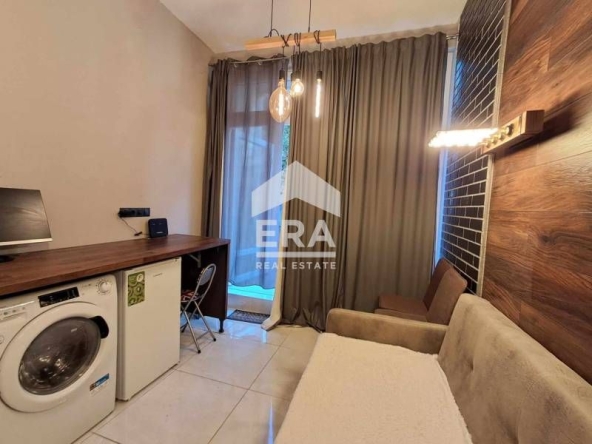 Дава се под наем Магазин в Варна, Бриз - 15 кв.м за 256 € - Снимка #1