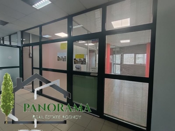 Офис в Шумен, Център - 37 кв.м за 1000 €/кв.м - Снимка #1