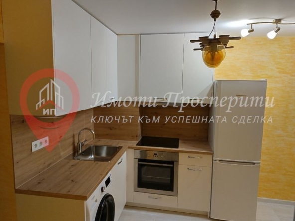 Двустаен апартамент в София, Център - 45 кв.м за 3667 €/кв.м - Снимка #1