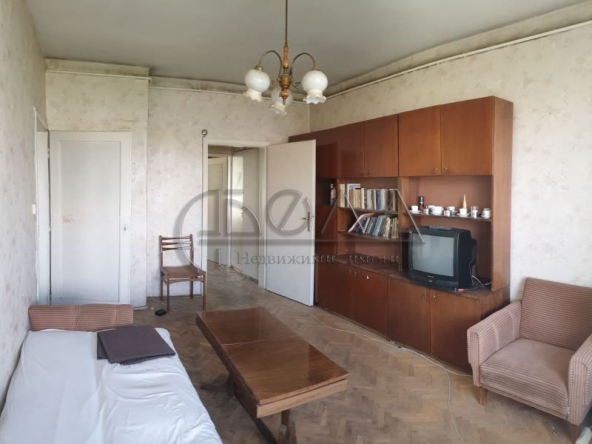 Двустаен апартамент в София, Борово - 62 кв.м за 2081 €/кв.м - Снимка #1