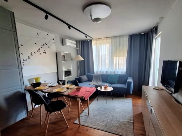 Дава се под наем Двустаен апартамент в София, Младост 2 - 45 кв.м за 450 € - Снимка #1