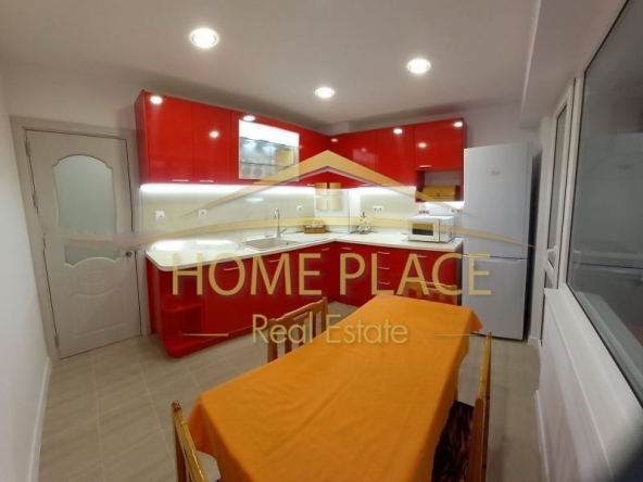 Дава се под наем Четиристаен апартамент в Варна, ХЕИ - 89 кв.м за 750 € - Снимка #1