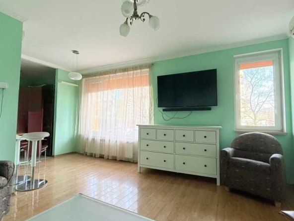 Дава се под наем Тристаен апартамент в София, Овча купел - 75 кв.м за 767.55 € - Снимка #1