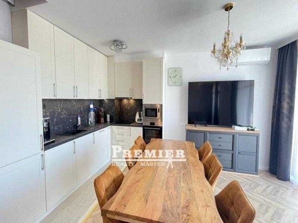 Мезонет в Свети Влас - 165 кв.м за 1273 €/кв.м - Снимка #1