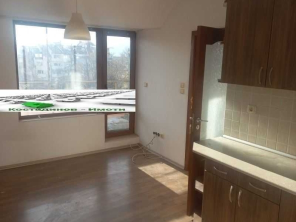 Дава се под наем Двустаен апартамент в Пловдив, Съдийски - 77 кв.м за 244.8 € - Снимка #1