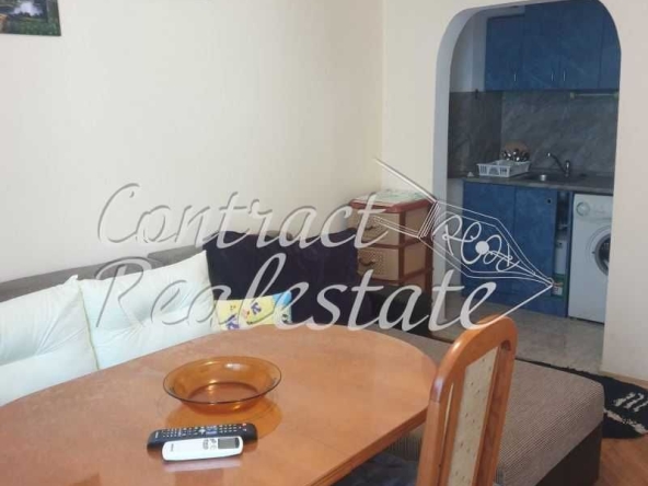 Дава се под наем Четиристаен апартамент в Варна, Център - 120 кв.м за 510 € - Снимка #1